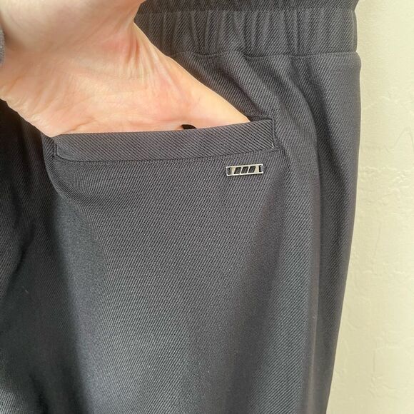 Lorna Jane Luxury Ankle Zip Joggers Pants Black Size Large NEW NWT - Picture 7 of 9